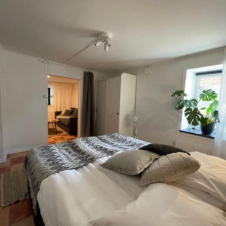 Laegenhet Soeder Om Landsvaegen D Lägenhet Skivarp Exteriör bild
